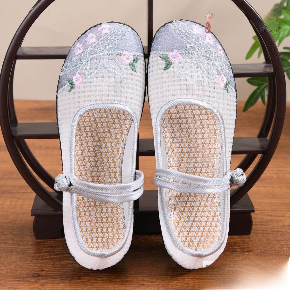 통기성 있는 자수 플랫 바닥 에스닉 슈즈 여성용 패셔너 - Ethnic Fashion Online 리뷰 및 가격